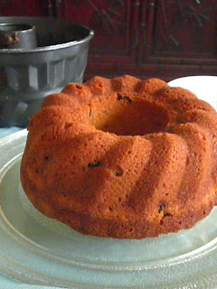 Dry Fruit Bundt Cake  Recipe @ treatntrick.blogspot.com