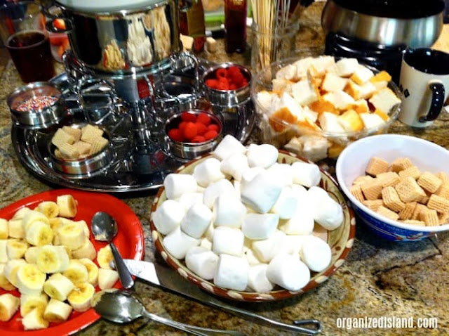 Happiness Is Homemade. Share NOW.#linkyparty #HIH #happinessishomemade #linkyparty #eclecticredbarn