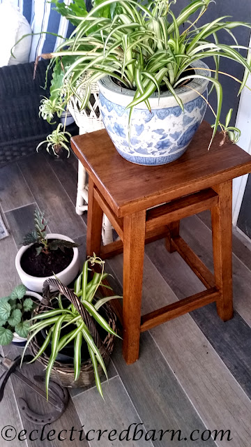 Plant stand. Share NOW. #plantstand #DIY #stand #eclecticredbarn