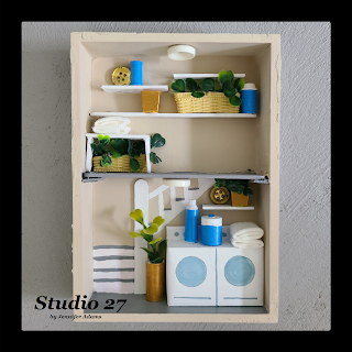 Dollhouse Miniatures