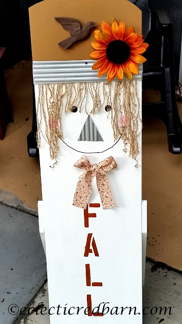 Wooden scare crow. Share NOW. #falldecor #scarecrow #fall #recycling #eclecticredbarn