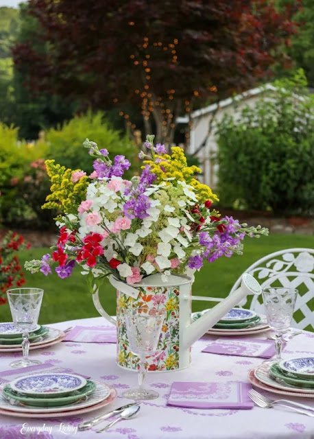 Thursday Favorite Things. Share NOW. #linkyparty. #TFT #thursdaayfavoritethings #eclecticredbarn