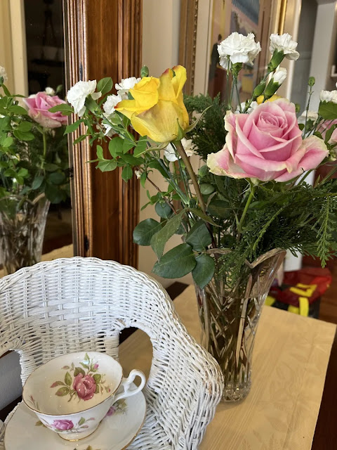 Wonderful Wednesday Blog Hop. Share NOW. #wwbh #wwbloghop #wonderfulwednesdaybloghop #eclecticredbarn