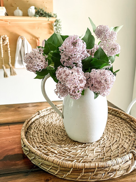 Thursday Favorite Things. Share NOW. #linkyparty. #TFT #thursdaayfavoritethings #eclecticredbarn