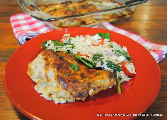 Thursday Favorite Things. Share NOW. #linkyparty. #TFT #thursdaayfavoritethings #eclecticredbarn