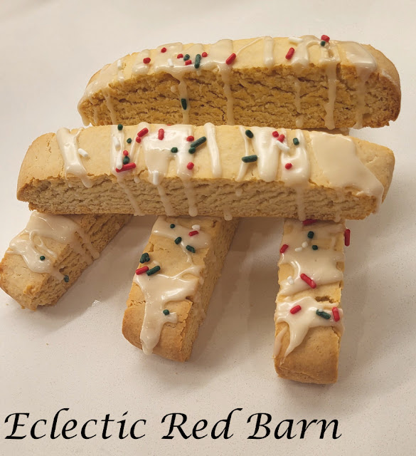 Eggnog Biscotti. Share NOW. #eggnog, #cookie, #biscotti, #eclecticredbarn
