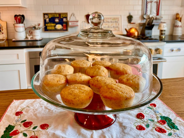 Wonderful Wednesday Blog Hop. Share NOW. #wwbh #wwbloghop #wonderfulwednesdaybloghop #eclecticredbarn