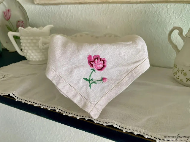 Thursday Favorite Things. Share NOW. #linkyparty. #TFT #thursdaayfavoritethings #eclecticredbarn