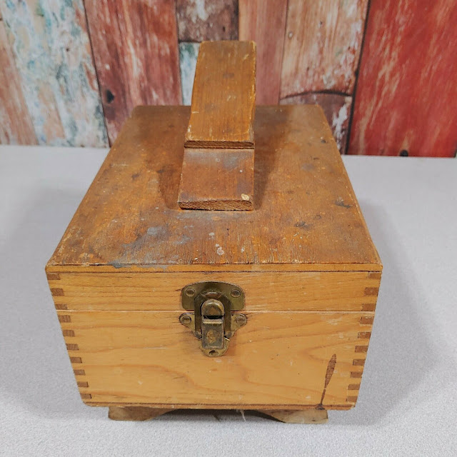 Thrift Store Challenge. #upcycle #thriftstore #eclecticredbarn