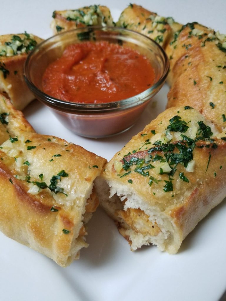 Delicious stuffed garlic bread