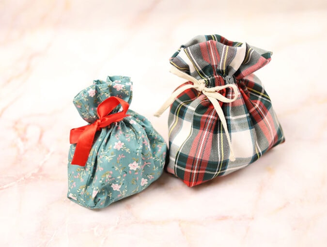 diy fabric gift bag